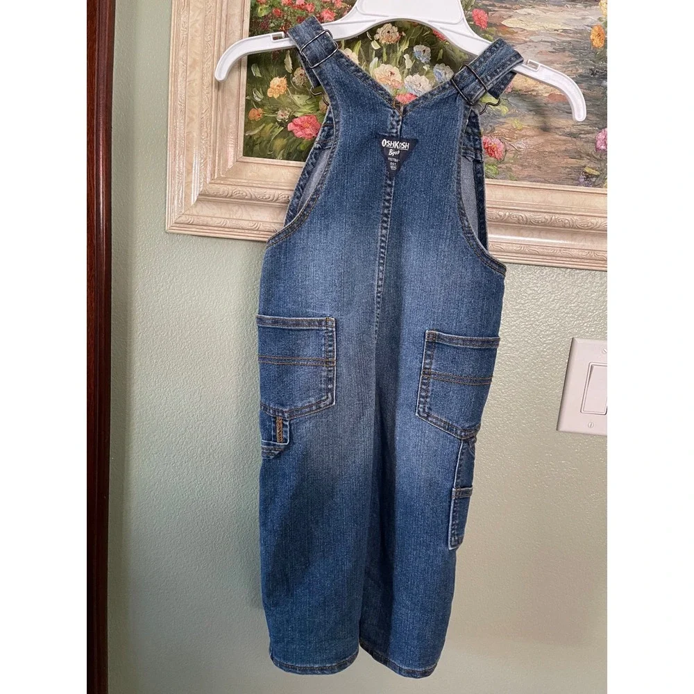 OshKosh B'Gosh Blue Denim Toddler Overalls Kids Size 24M Vestbak EST 1895 Used